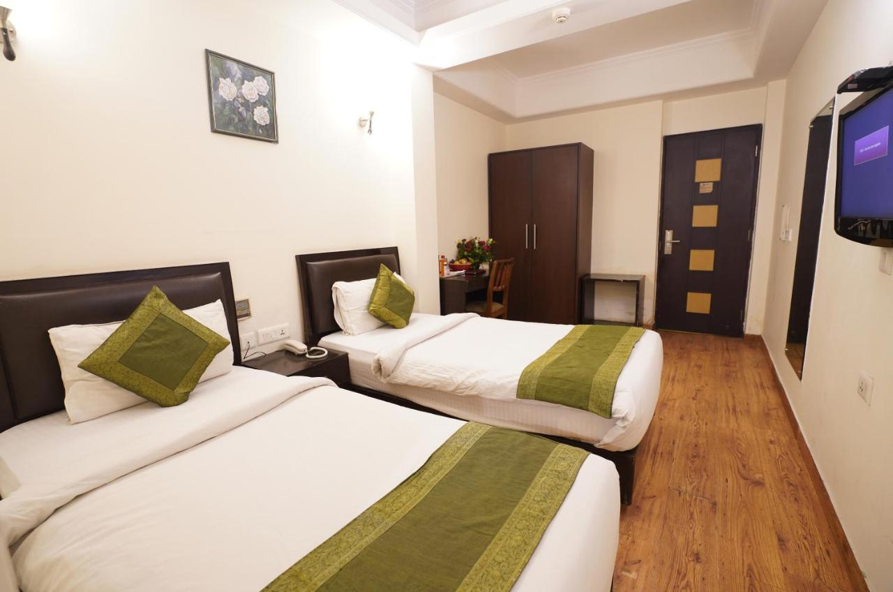 Airport Hotel Grand By Fantasia Neu-Delhi Exterior foto