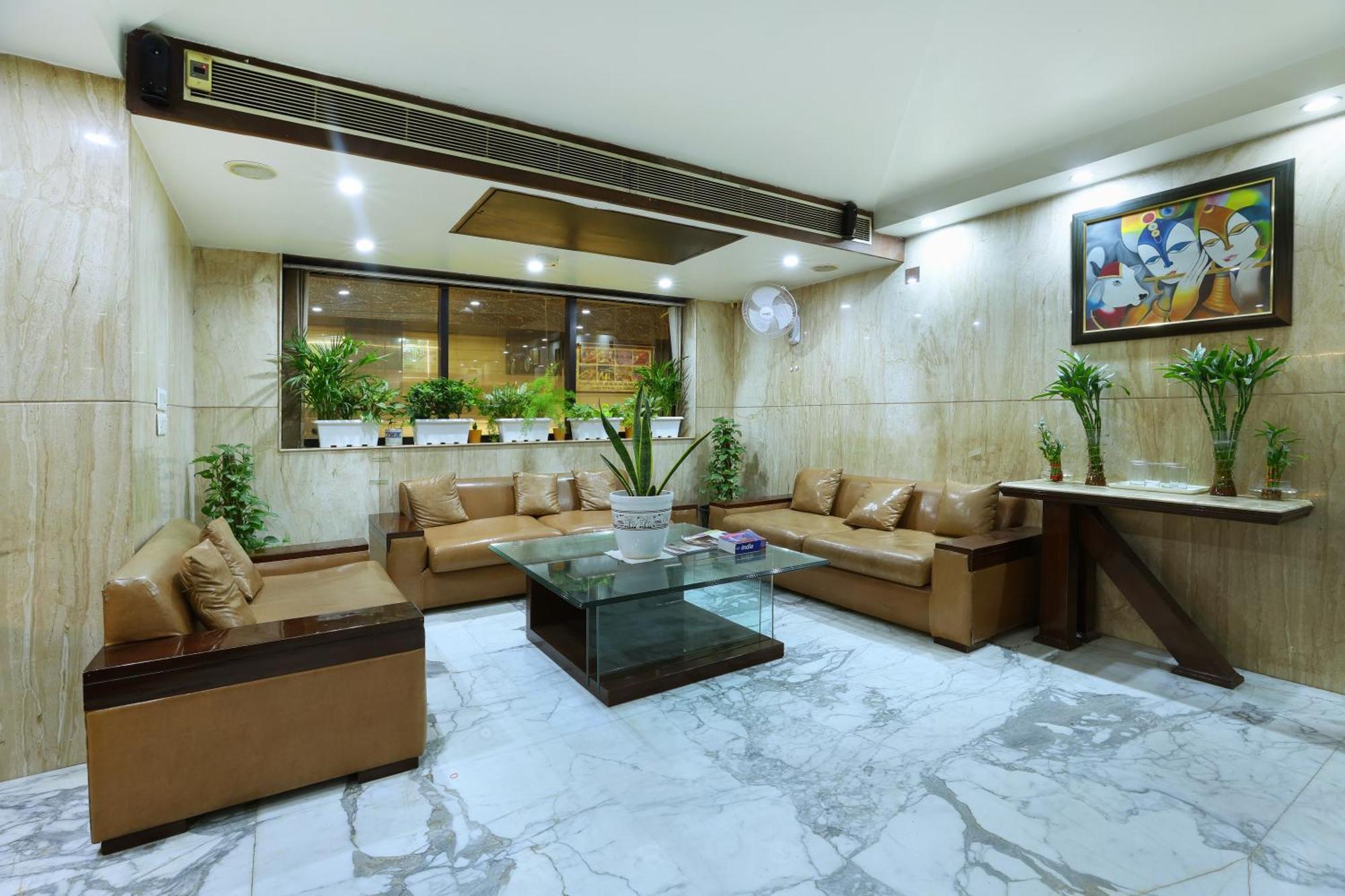 Airport Hotel Grand By Fantasia Neu-Delhi Exterior foto