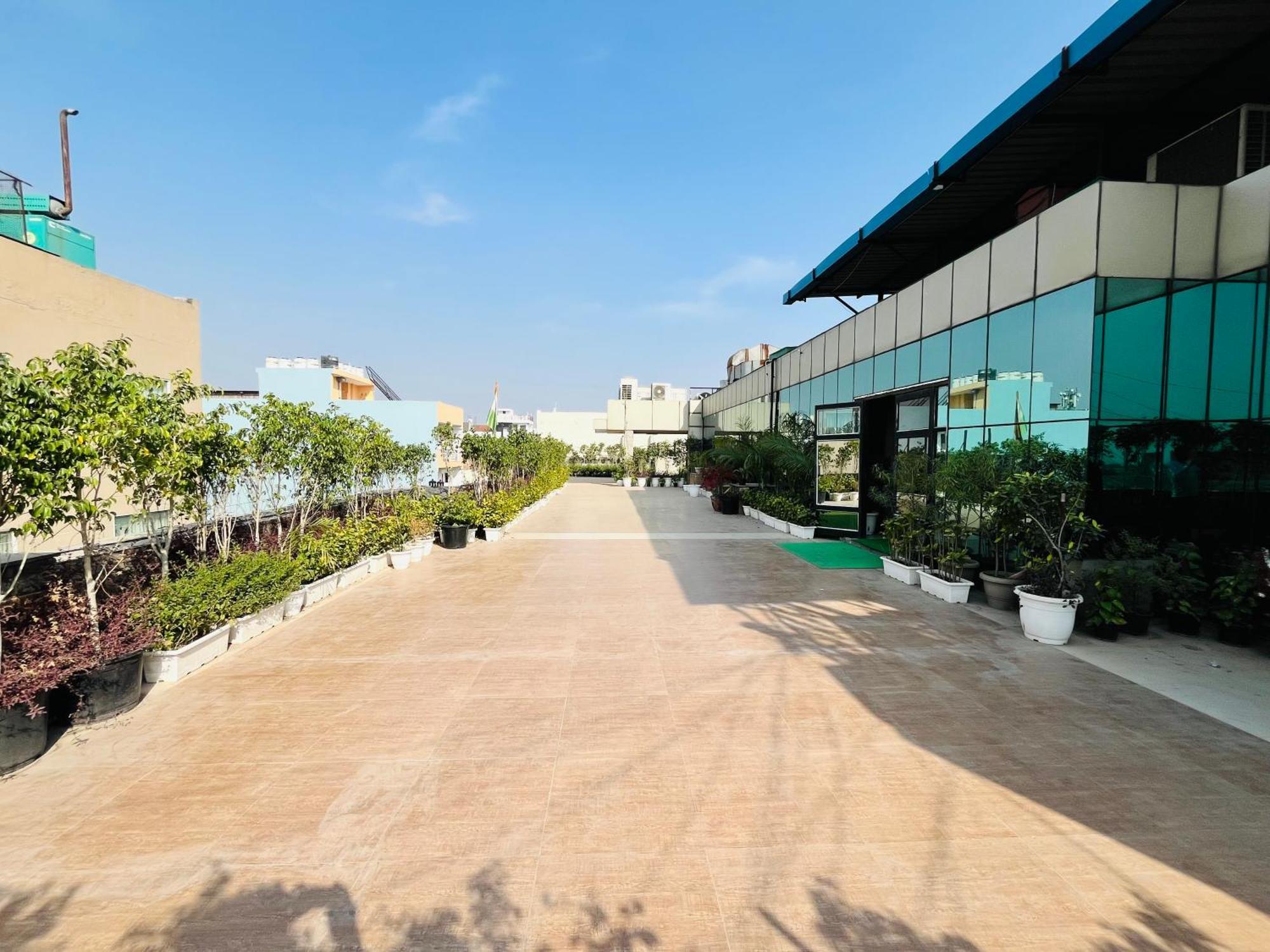 Airport Hotel Grand By Fantasia Neu-Delhi Exterior foto