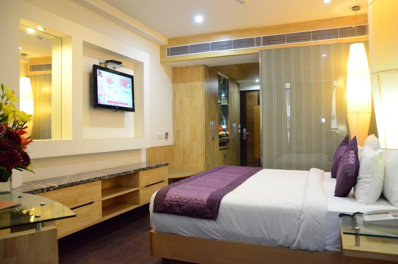 Airport Hotel Grand By Fantasia Neu-Delhi Exterior foto