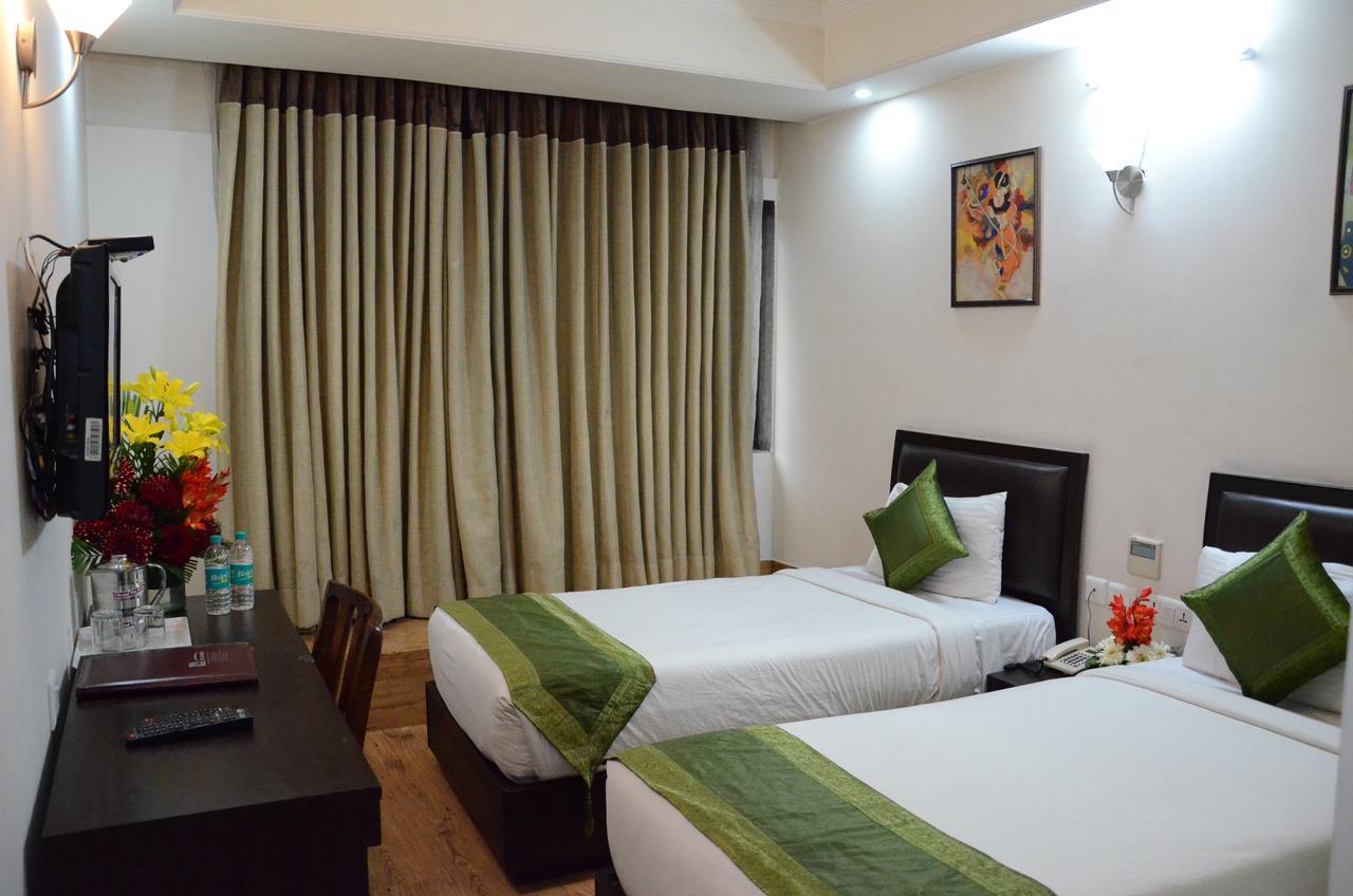 Airport Hotel Grand By Fantasia Neu-Delhi Exterior foto